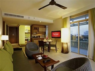 Khách sạn Centara Grand Mirage Beach Resort tại Pattaya Thái Lan 4