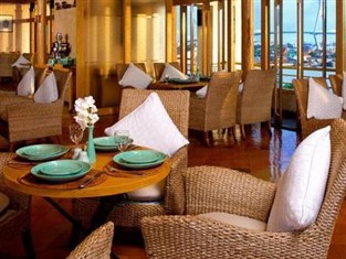 Khách sạn Riverfront Residence Hotel tại Bangkok Thái Lan 4
