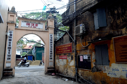 Phố có nhiều cổng làng nhất Hà Nội