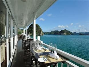 Khách sạn Paradise luxury Cruise 