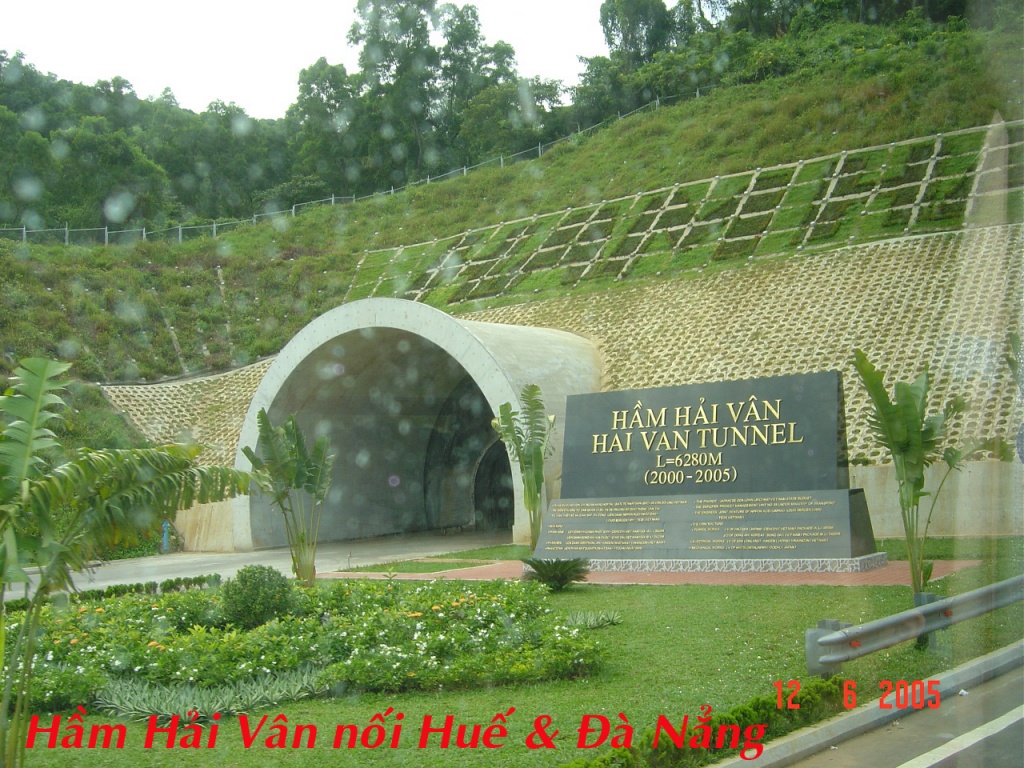 Du lịch Đà Nẵng: Hà Nội - Sơn Trà - Hội An - Hải Vân